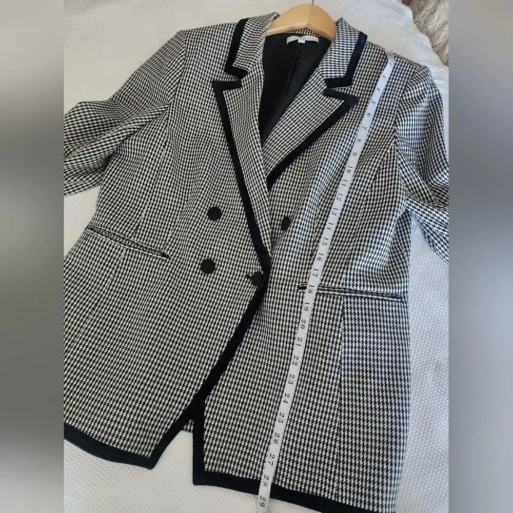 Preston & York chic houndstooth